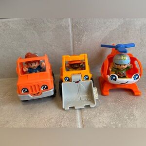 Fisher Price Little People Bundle of 3 small vehicles & drivers